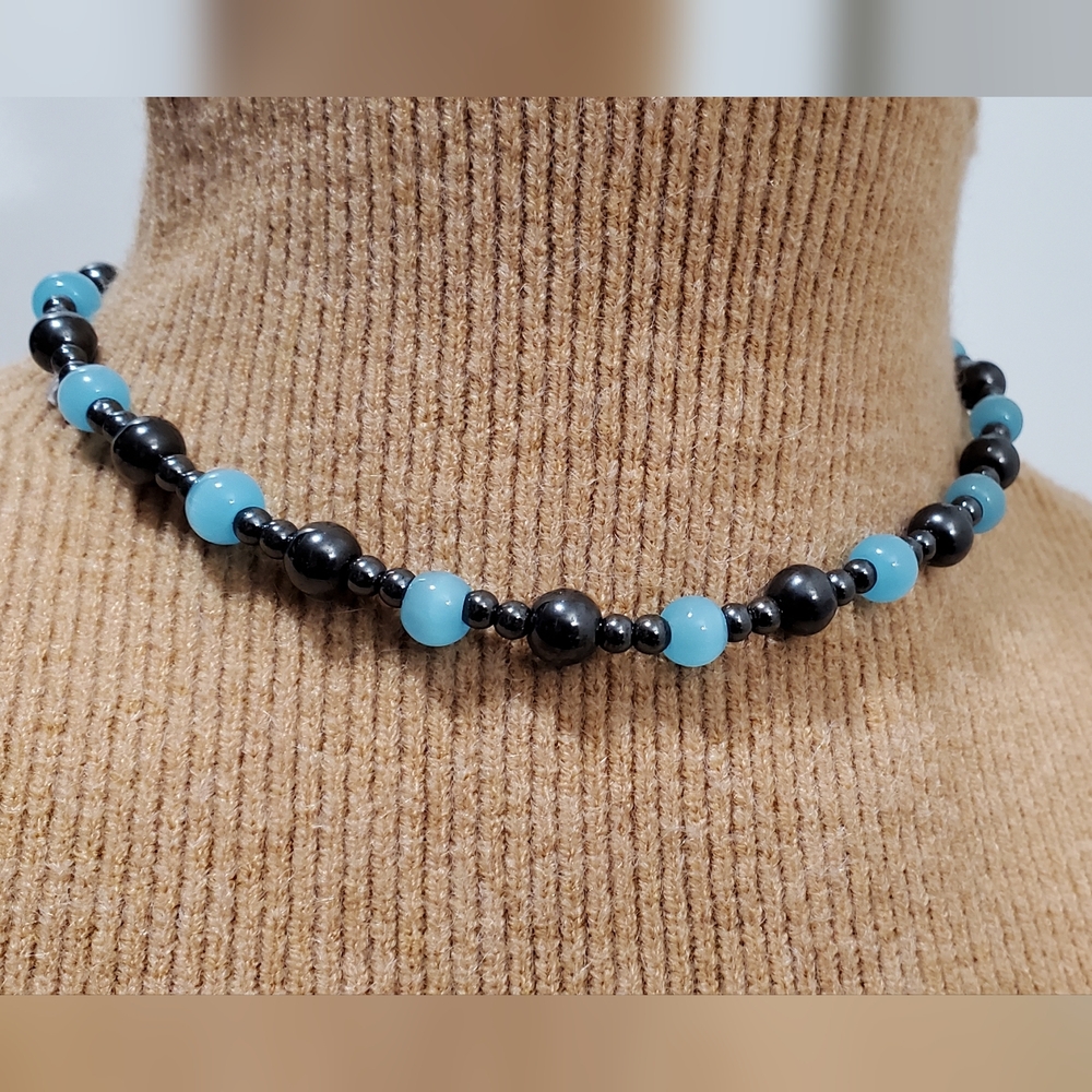 Vtg. Hematite & Blue Cat's Eye Necklace